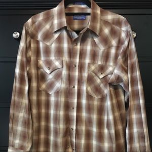 Men’s PENDLETON pearl snap long sleeve shirt